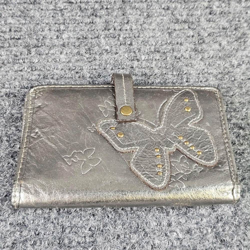 Fossil Wallet Womens One Size Silver Leather Butterfly Snap Studded Zip Pocket